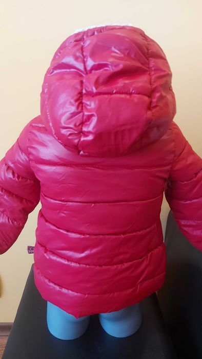 Детско  топло яке BENETTON+ шапка подарък