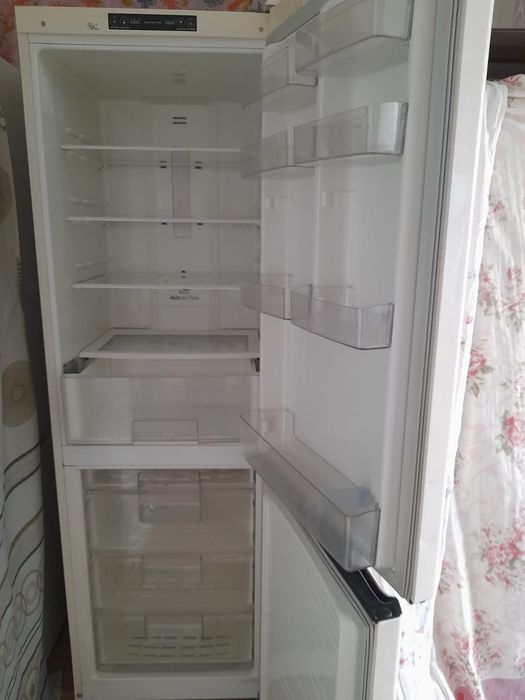 Продаётся холодильник