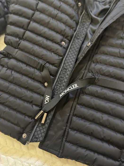 Дамско яке Moncler