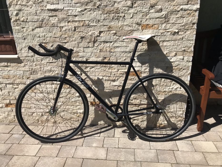 peloton home trainer