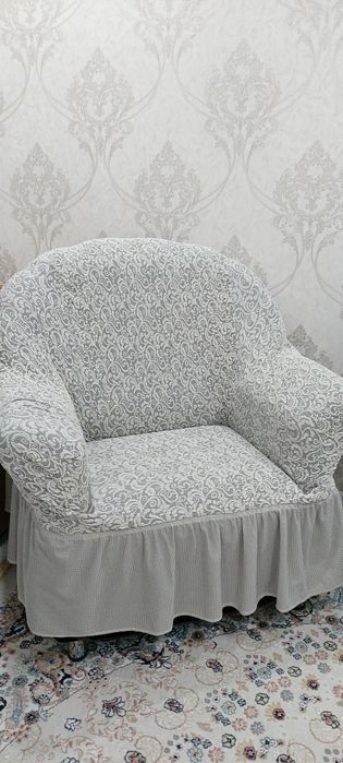 Диван тройка,малый диван и кресло