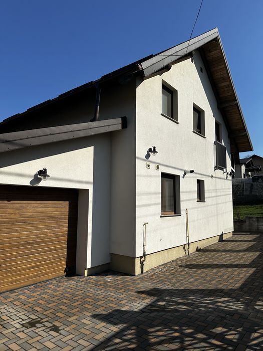 Casa individuala Ipotesti, 120 mp, garaj, foisor, livada si loc de terasa