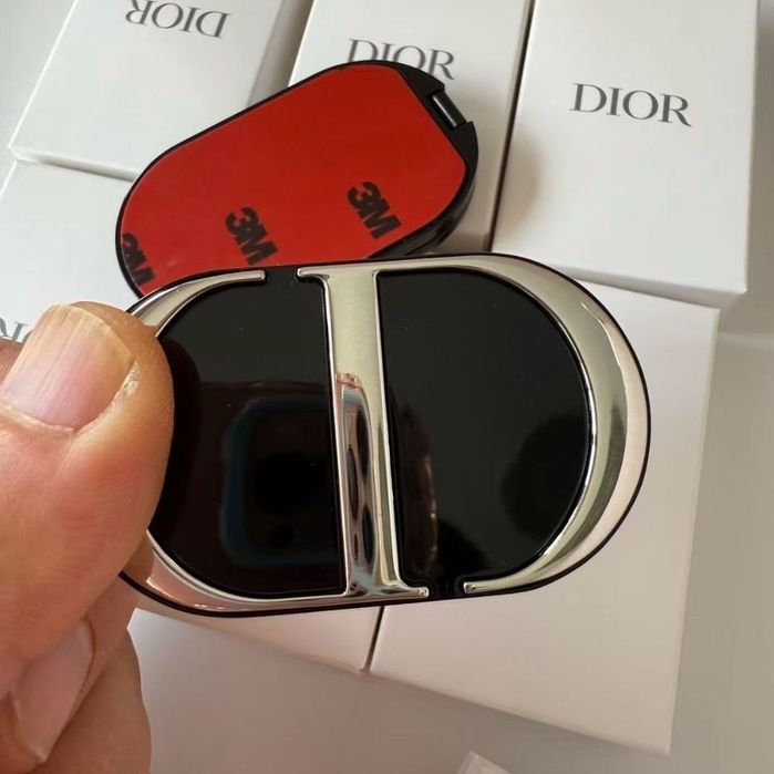 Зеркальце Dior на телефон