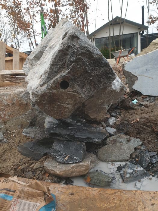 Găuri hote,centrale, tăiere pereți,placi, etc.