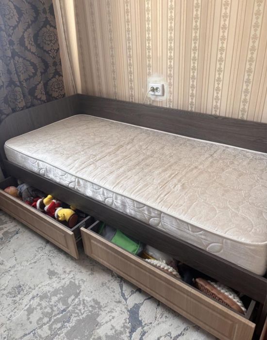 Продам кровать для детей/подростков