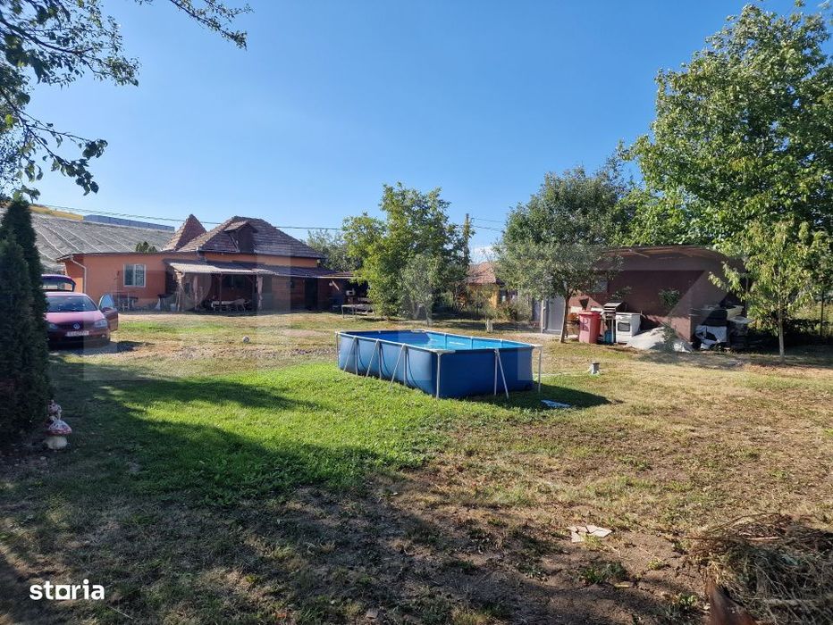 Casa 3 camere cu gradina in suprafata de 1140 mp in loc Rascruci