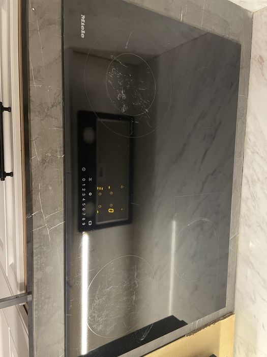 Продается варочная поверхность Miele