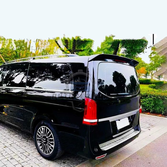 Заден спойлер таван на Mercedes V class Vito V160 (2016+), черен гланц