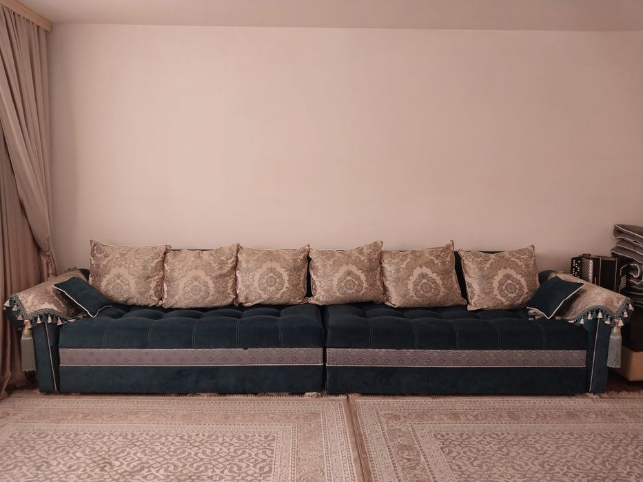 Продам диван, 3,6 метра