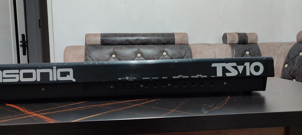 Enasoniq TS 10 Tezda Sotiladi !!!