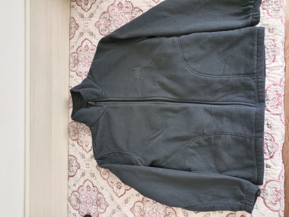 Одежда не нужная