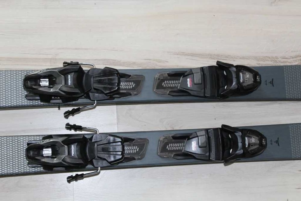 Blizzard Phoenix 7.7 160cm  153cm  146cm 2024