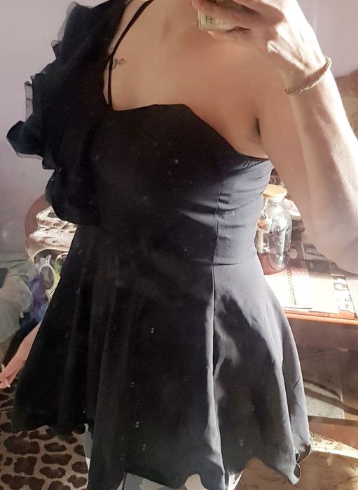 Шикарная вечерная кофточка иурция одета 1раз куплена в бутике