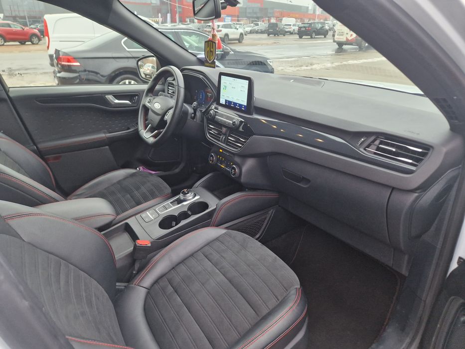 Ford Kuga 2.0 D 190 cp * An 2021 * ST-line