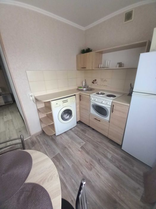 1,5 почасово,посуточно ул.крылова