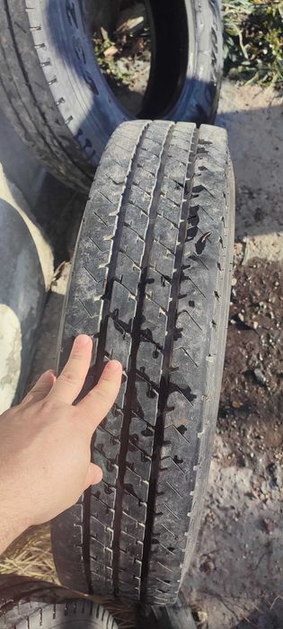 Срочно продам комплект шин