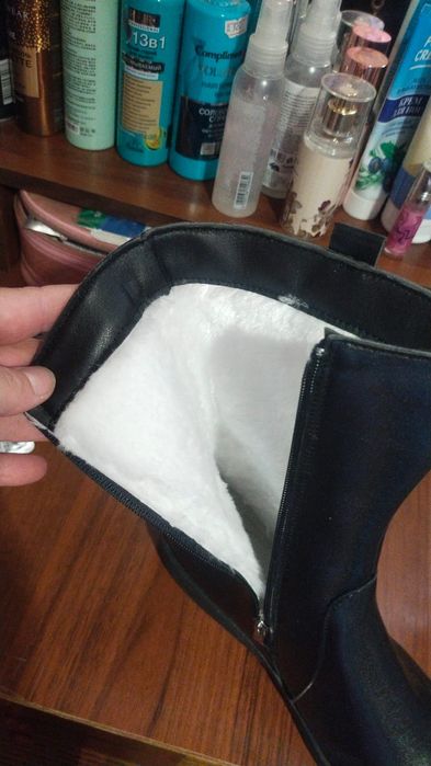 Женские сапоги..