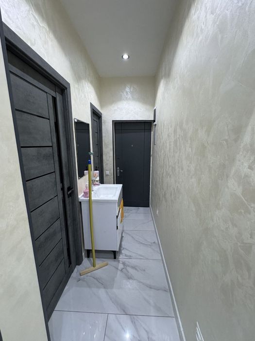 Продаётся помещение в Учтепа 11 квартал Ул Заргарлик Ор Аль Хорезми