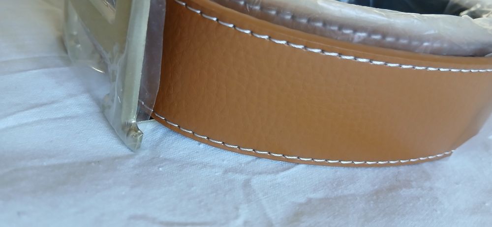 Curea Hermes New
Cadou bratara + cui de pentru gaura 
125 cm