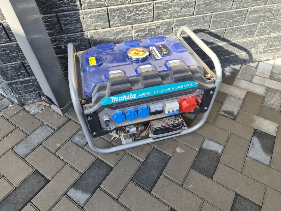 Бензиновый генератор Макита