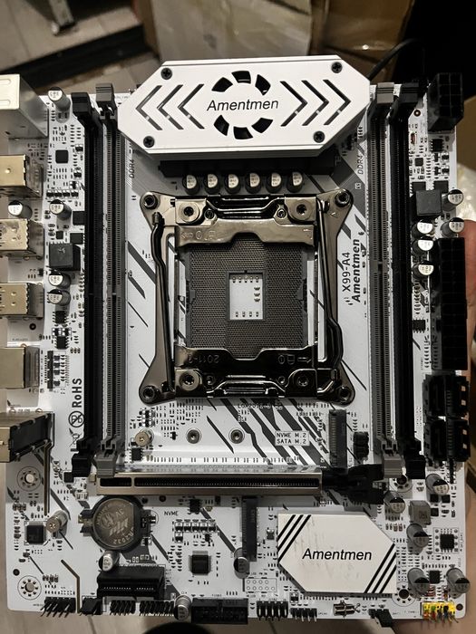 Продам Материнскую плату