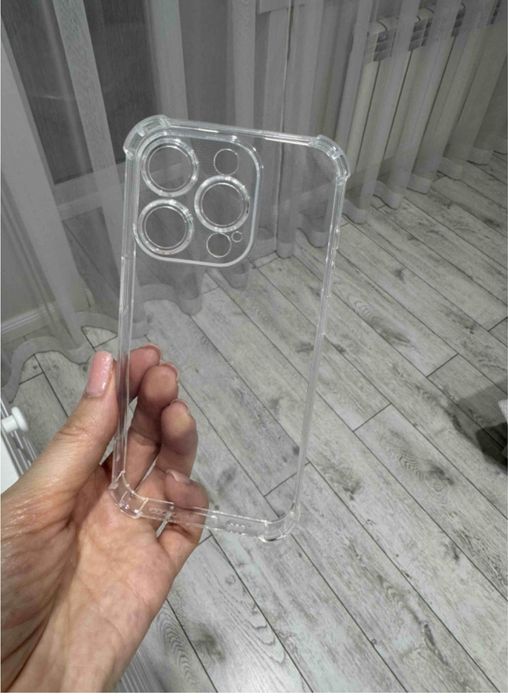 Продам чехол на айфон 15 pro,хорошее качество