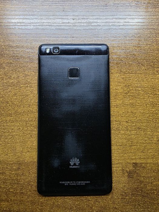 Телефон Huawei g9