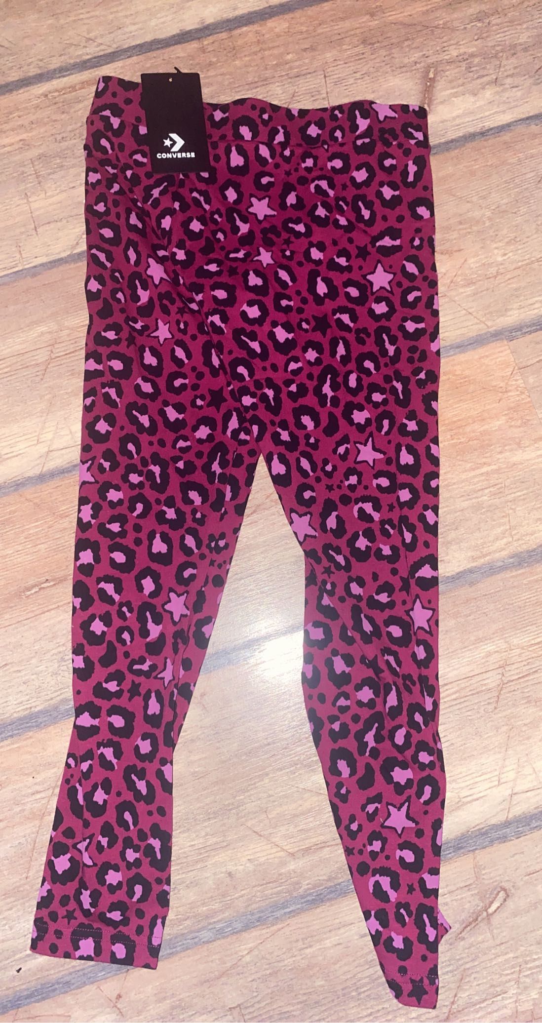 Pantaloni converse noi Ramnicu Valcea OLX.ro