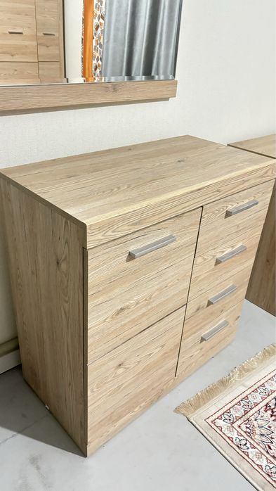 Продается комплект мебели для спальни