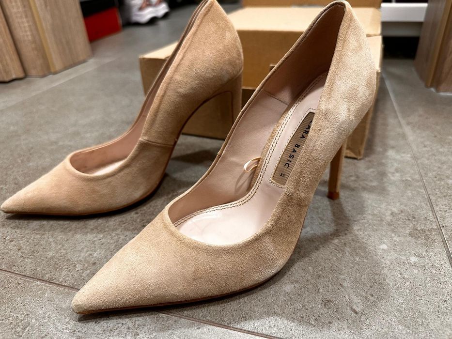 Zara pantofi cu toc piele întoarsă bej nr 37