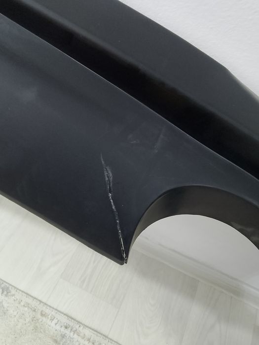 Задний бампер юбка camry 45