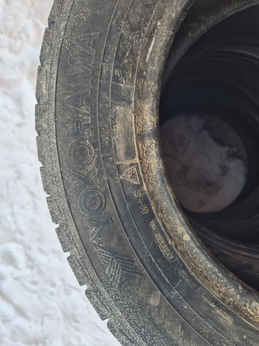 Продам шины 205/65/16