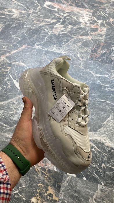 Balenciaga Triple S Premium