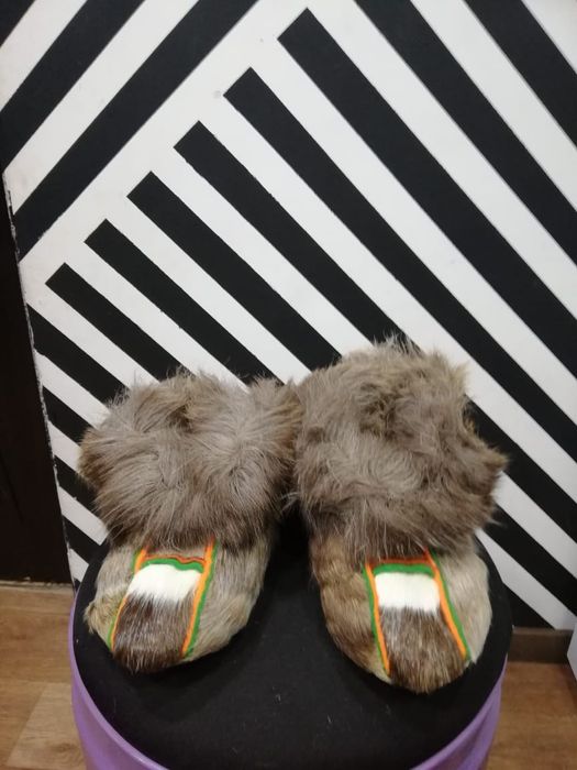 Продам обувь "чуни"