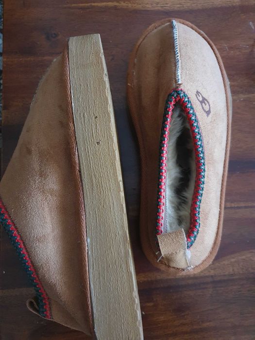 Дамски  зимни обувки UGG.