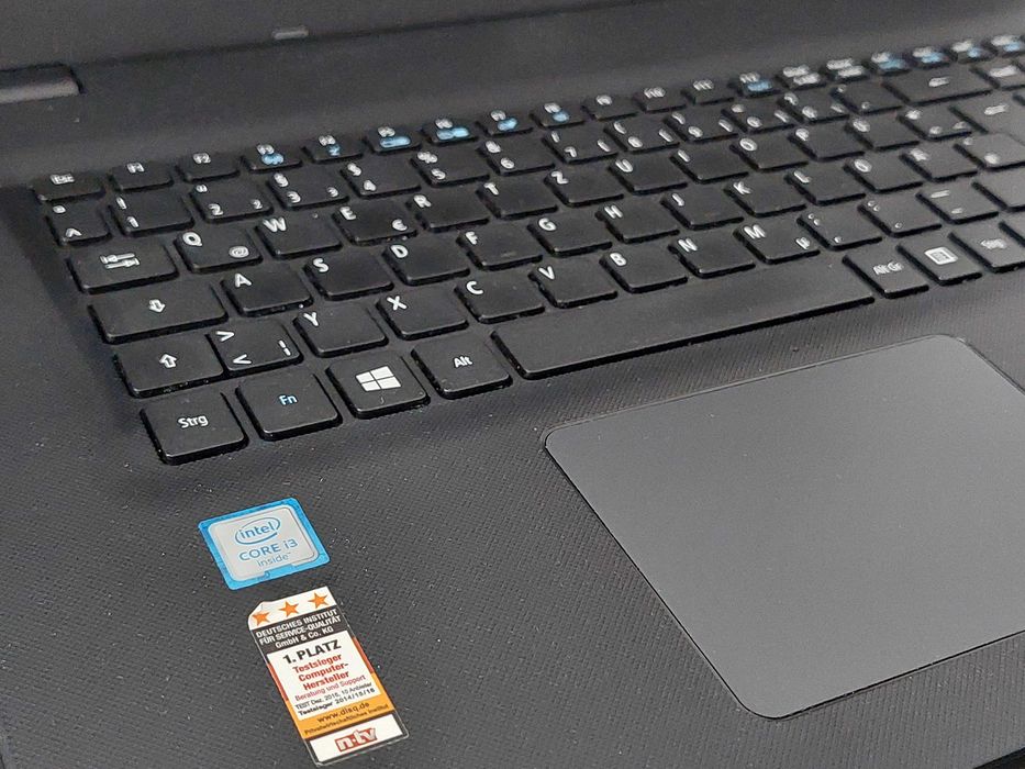 17.3" 4GB RAM Core i3-6006U 120GB SSD лаптоп Acer TravelMate P278 P278-M-33B3