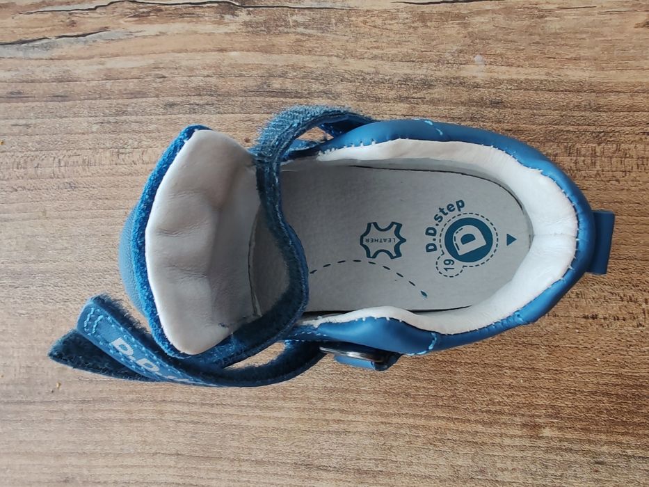 Pantofi bebe D.D.steps, numarul 19,piele