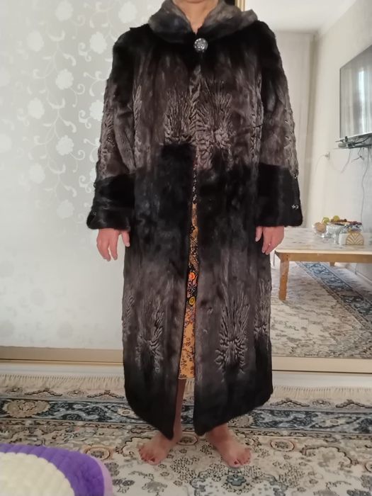 Продам шубу натуральную