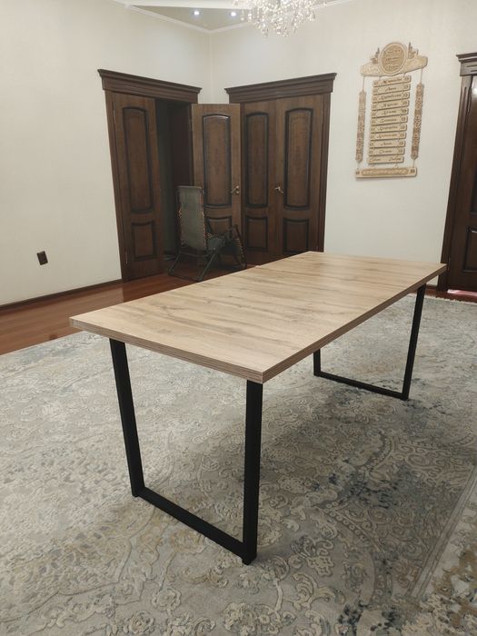 стол кухняға. Улкен