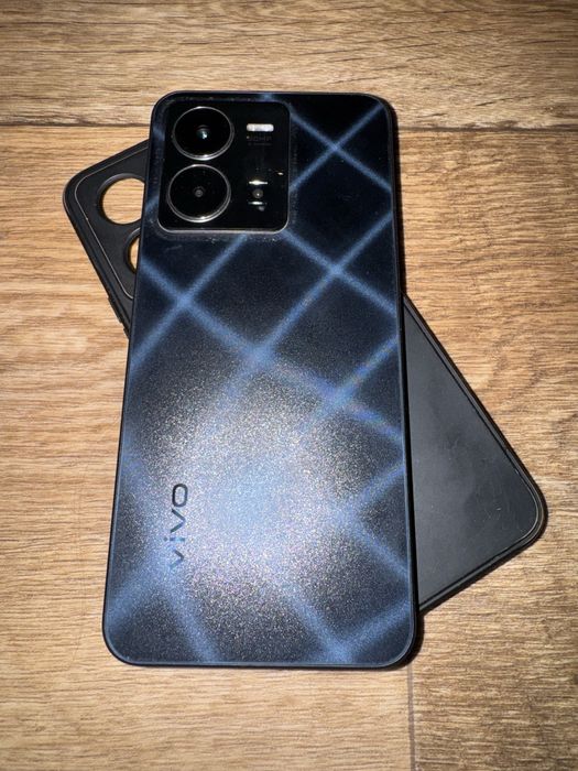 Продам телефон VIVO Y35