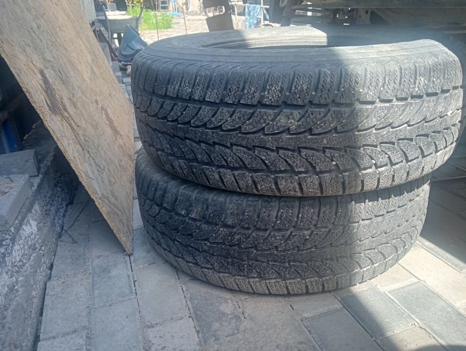 Шины пара летних пара зимних