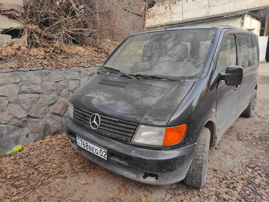 Mersedes Vito минивэн 2003 г.