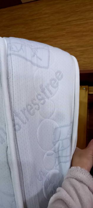 Продавам спалня... ..