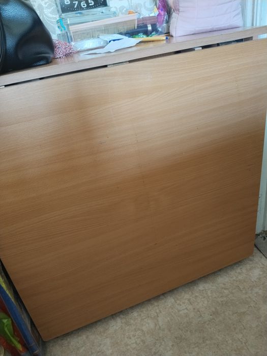 Продам столы бу в хорошем состоянии