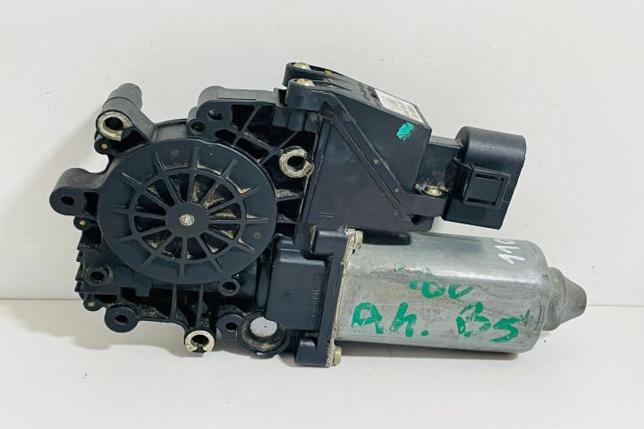 Motoras macara  geam stanga fata 8D0959801B/113846101 Audi A4 B5