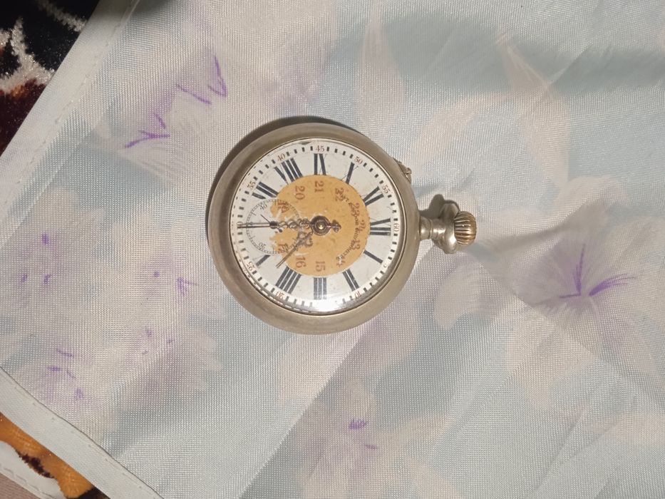 Ceas de buzunar.