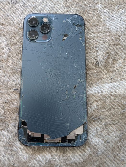 Iphone 12 pro, 128gb, 71%, touch problems