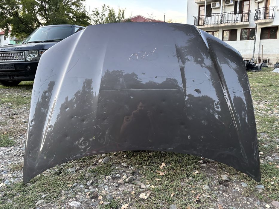 Капак Mitsubishi Outlander