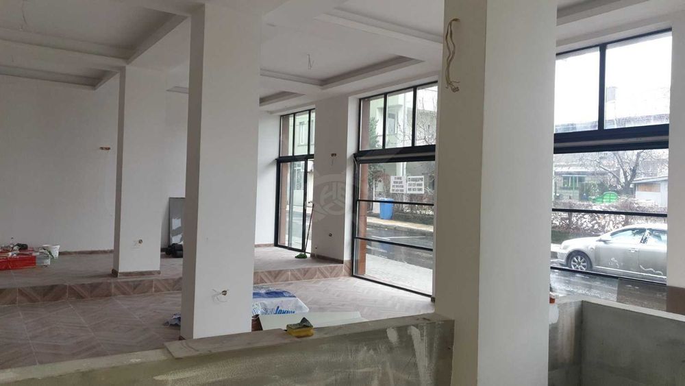 Продава се Заведение в Китен - 220 кв.м за 1100 €/кв.м - Снимка #2