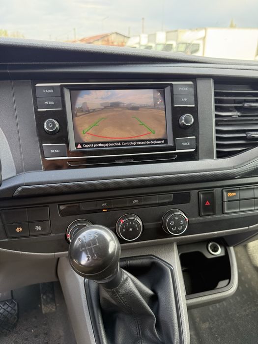 Volkswagen Transporter T6.1 LUNG /USI PE AMBELE PARTI/